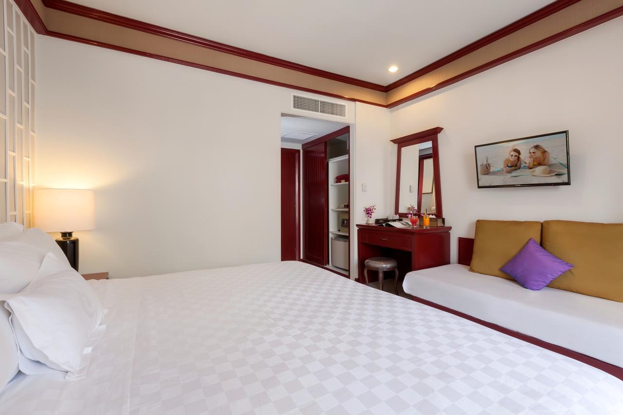 New Patong Premier Resort Екстер'єр фото