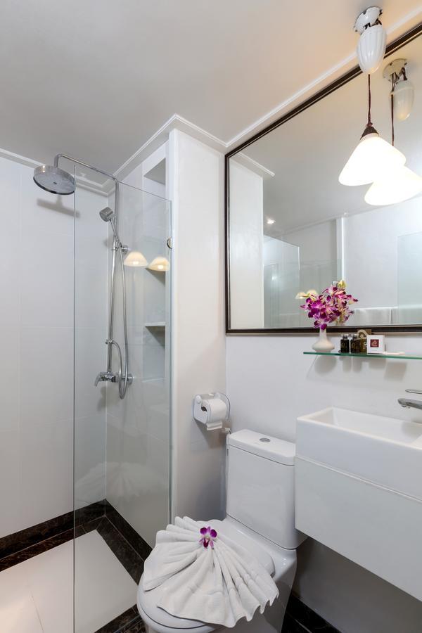New Patong Premier Resort Екстер'єр фото